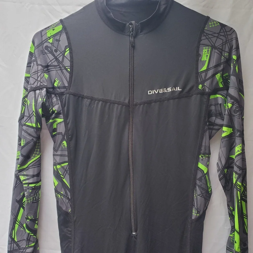 Dive & Sail Mens Full Body Rash Guard Wetsuit Skin Black Green Large LS-18821